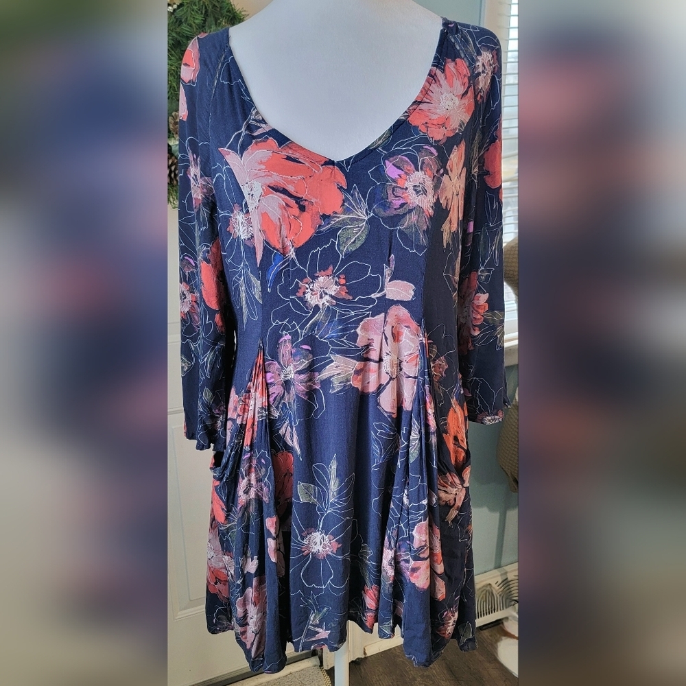 Free People All Eyes on You Floral Mini Dress Tunic Womens 2 Navy Pink Flowy Boh